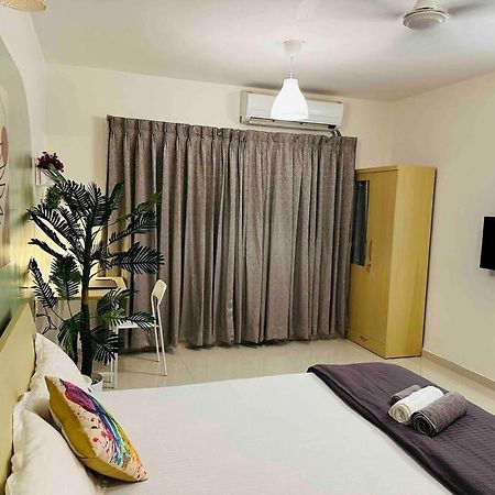 Sage : Private Studio Room In Koregaon Park Pune Exterior foto